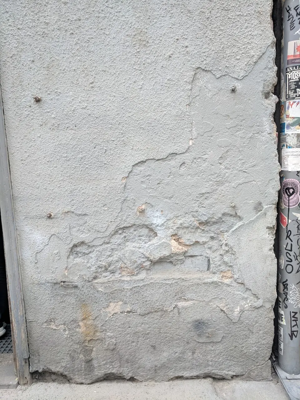 Surfaces — 143